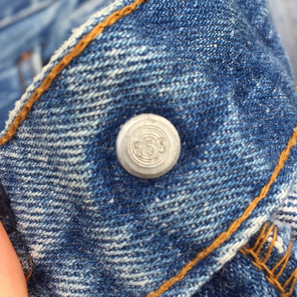 Vintage Levi’s Wide Leg Cropped Jeans 27” - Picture 4 of 9